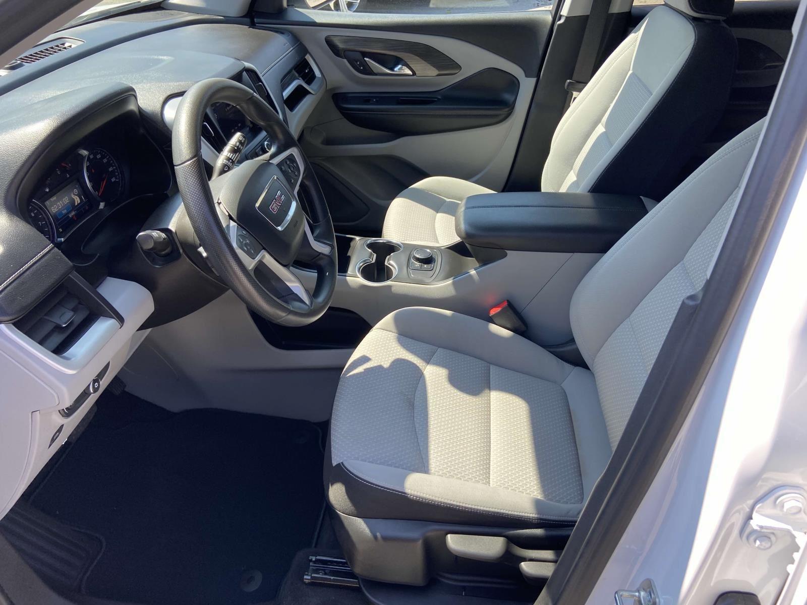2024 Gmc Terrain SLE photo 5