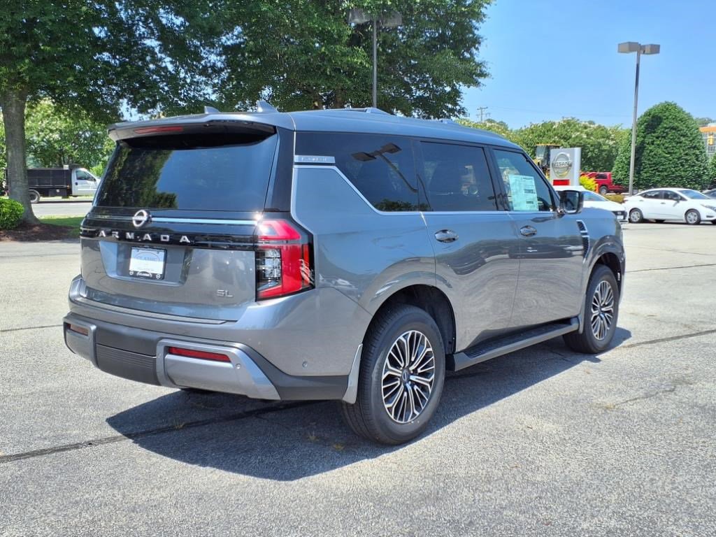 2025 Nissan Armada SL photo 3