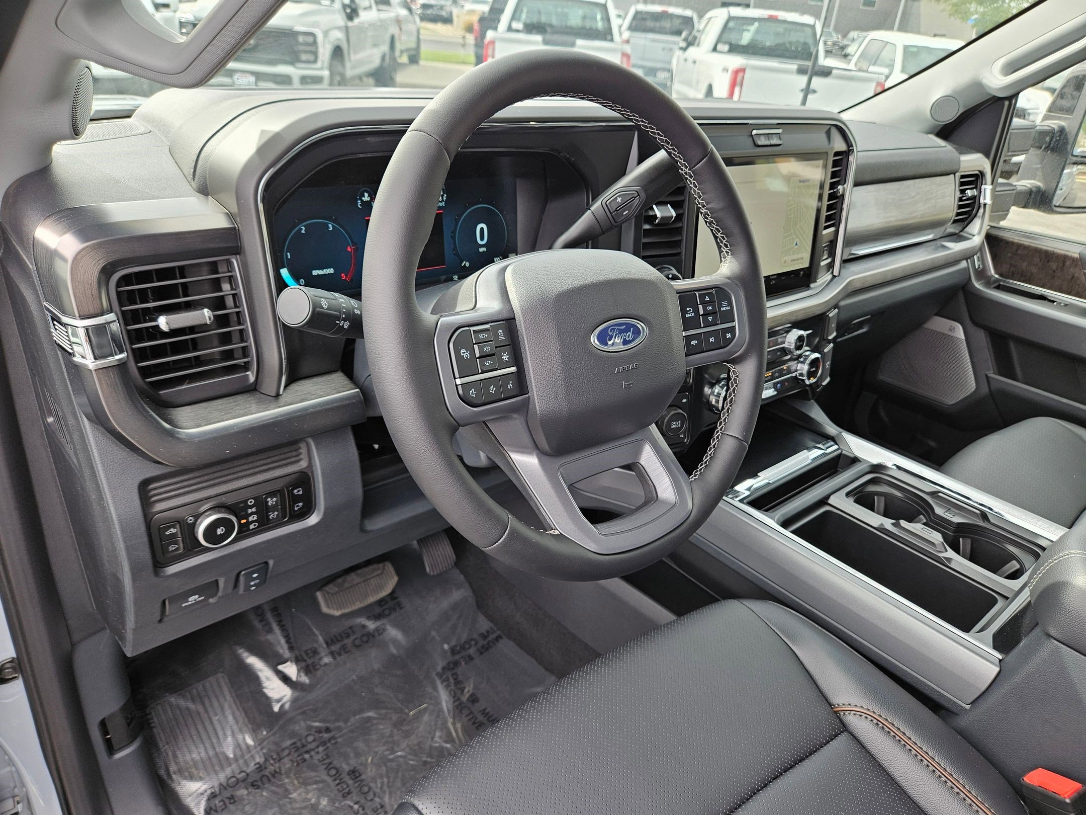 2025 Ford F-350 Lariat photo 9