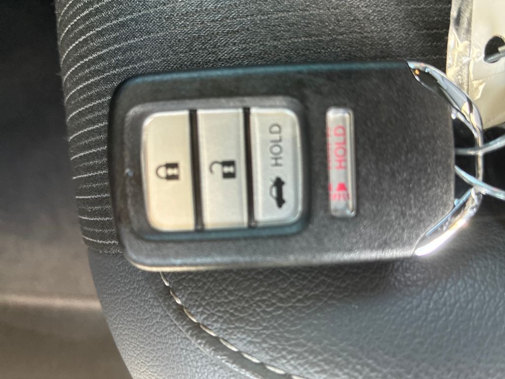 2022 Honda Accord Sport photo 32