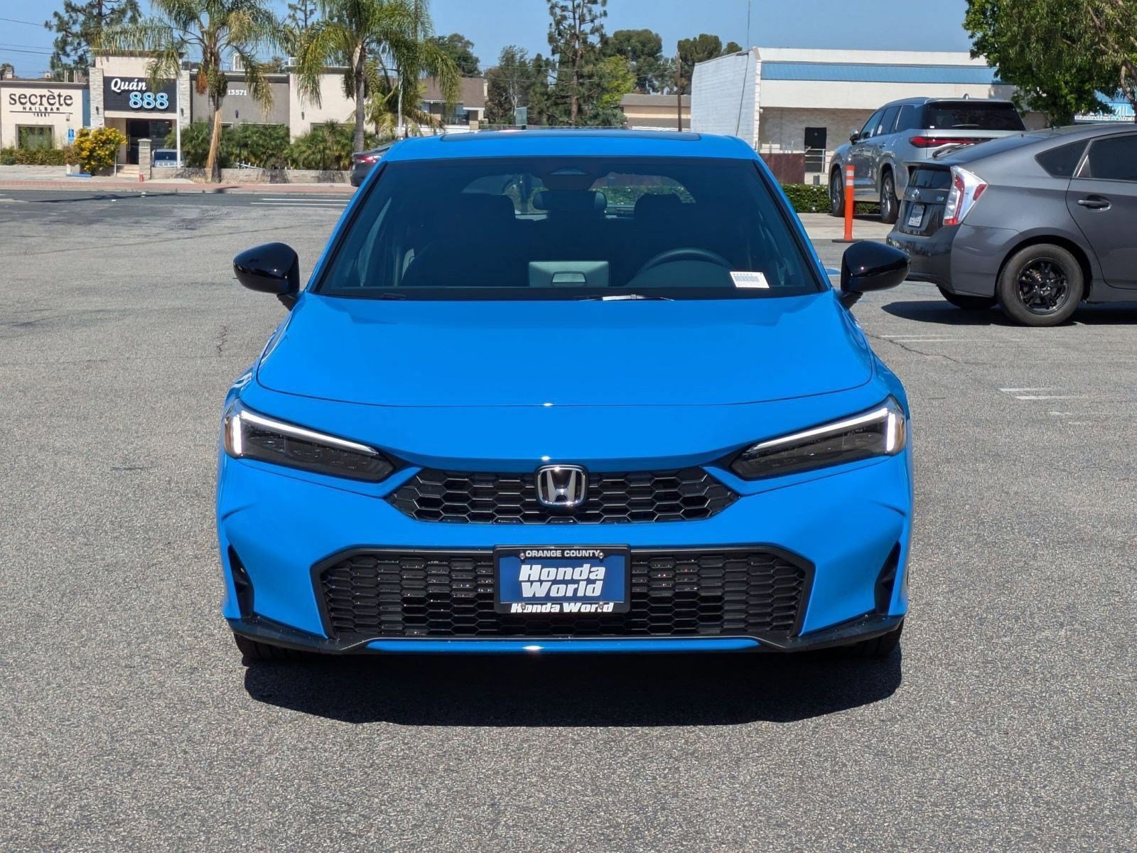 2026 Honda Civic Hatchback Sport Hybrid photo 2