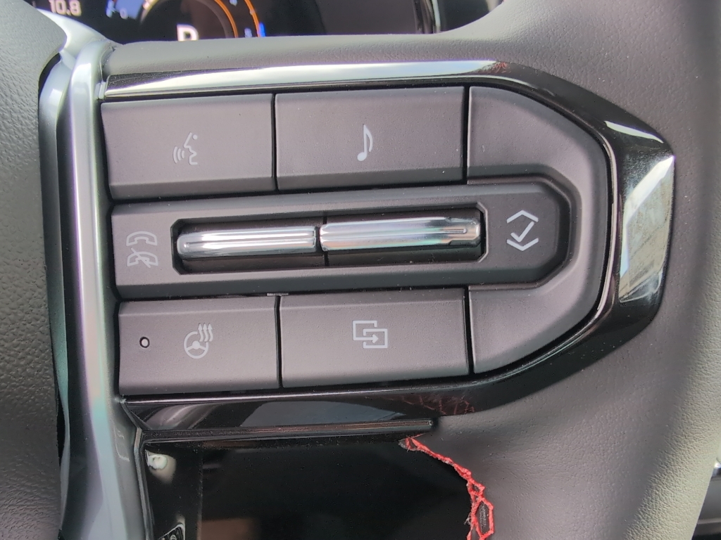 2025 Chevrolet Colorado Z71 photo 21