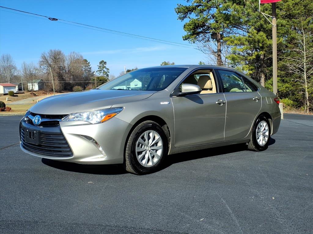 2016 Toyota Camry LE