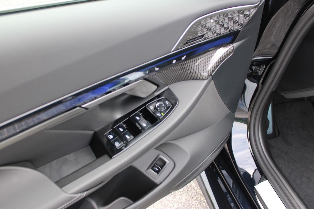 2026 Bmw M5 5 photo 26