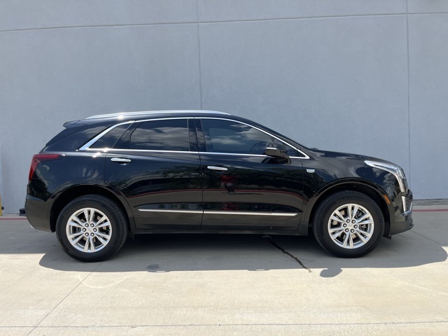 2023 Cadillac XT5 Luxury photo 3