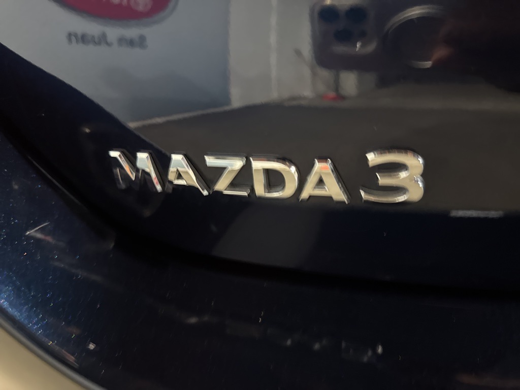 2022 Mazda Mazda3 Select photo 17