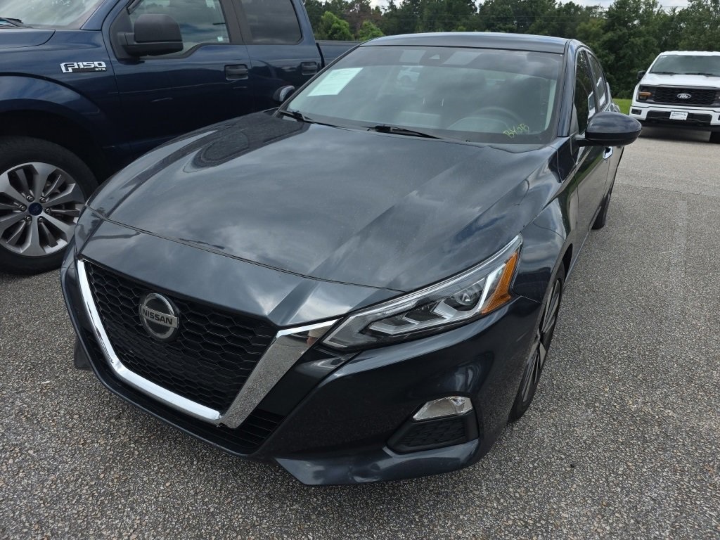 Used 2022 Nissan Altima SV with VIN 1N4BL4DV4NN382126 for sale in Opelika, AL