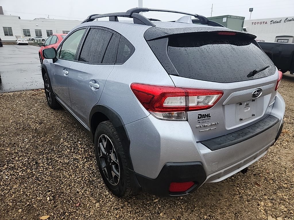2019 Subaru Crosstrek 2.0i Premium photo 3