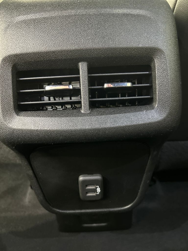 2019 Chevrolet Equinox Premier photo 24