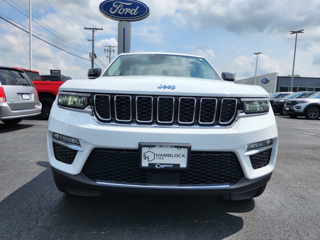 2023 Jeep Cherokee Base photo 43
