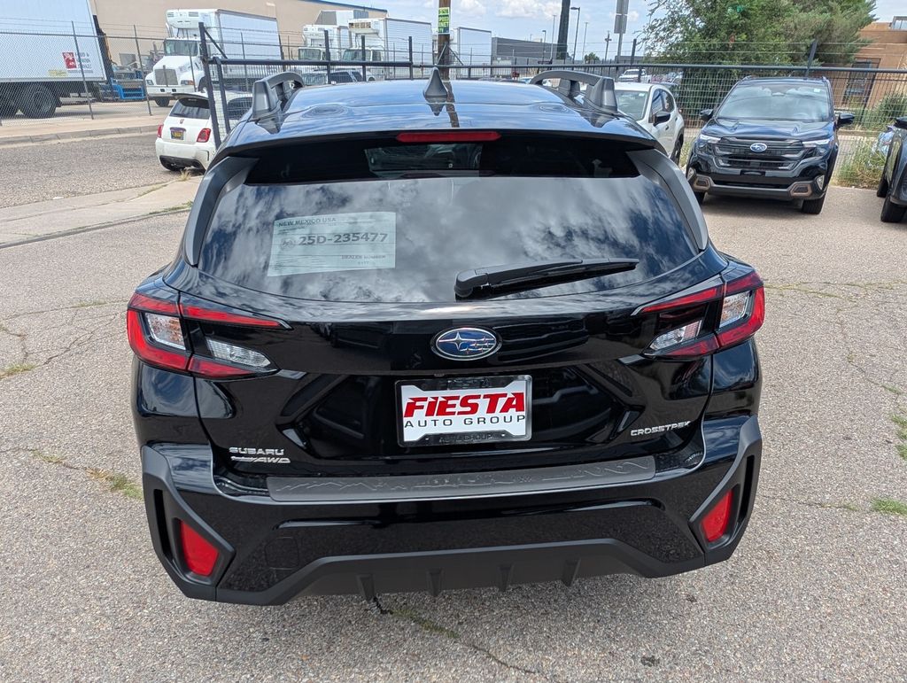 2025 Subaru Crosstrek Premium photo 4