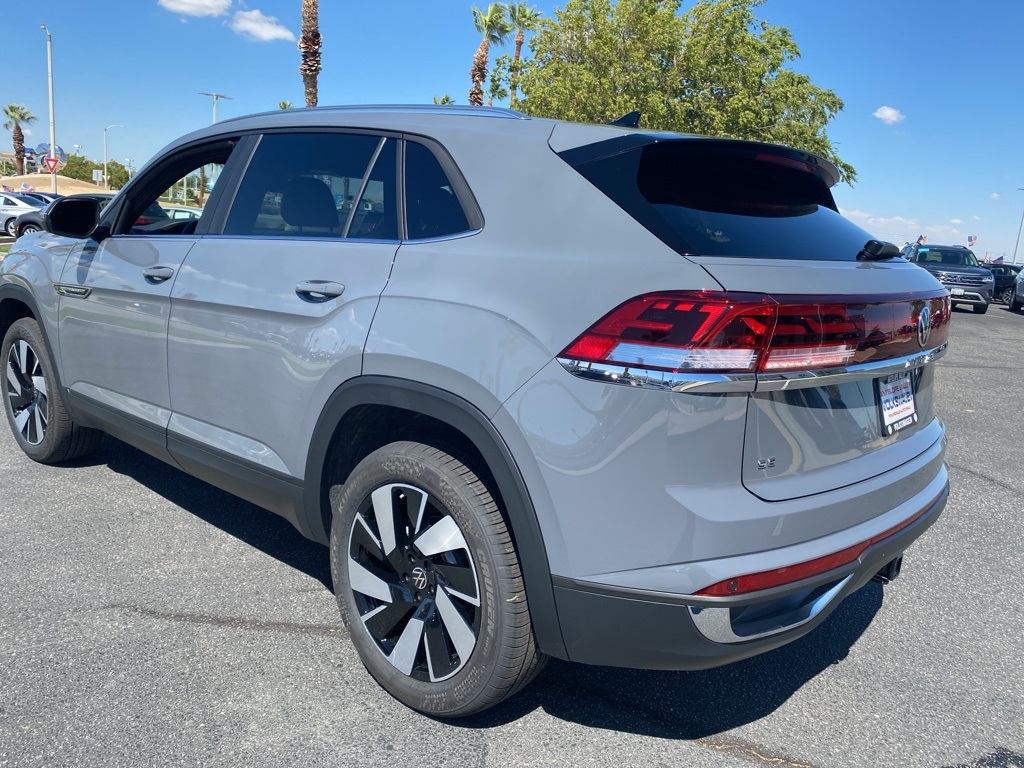 2026 Volkswagen Atlas Cross Sport SE Technology photo 4