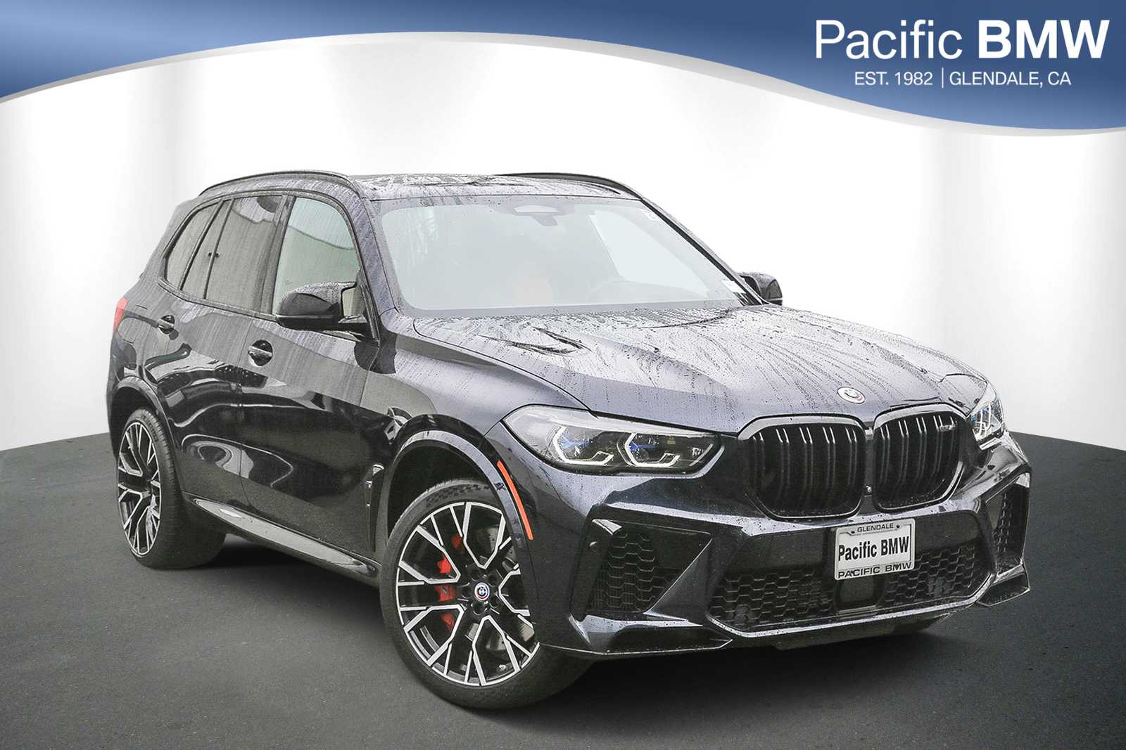 2022 BMW X5 M Base's photo