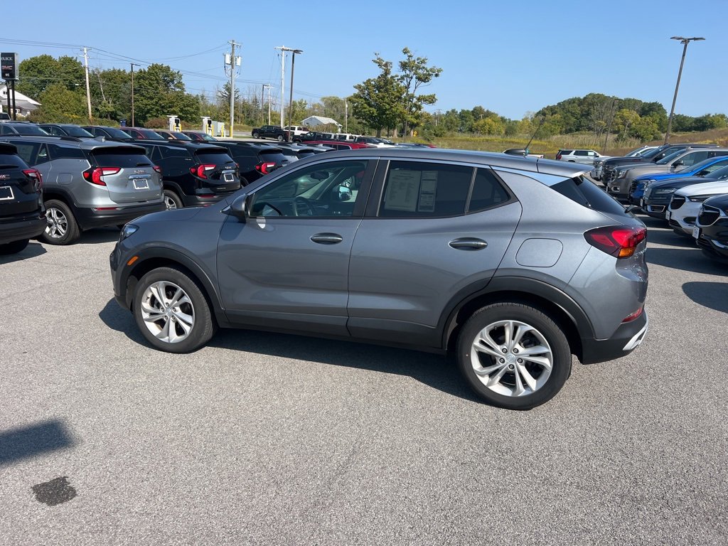 2022 Buick Encore GX Preferred photo 3
