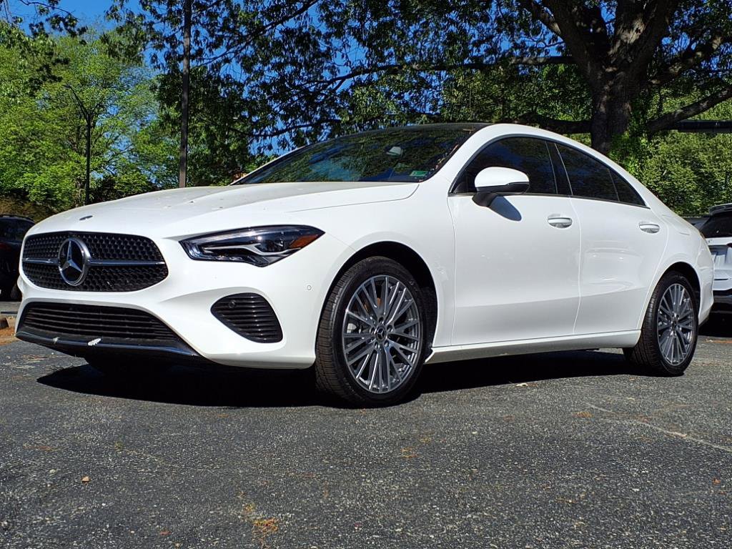 2025 Mercedes Benz CLA 250 photo 2