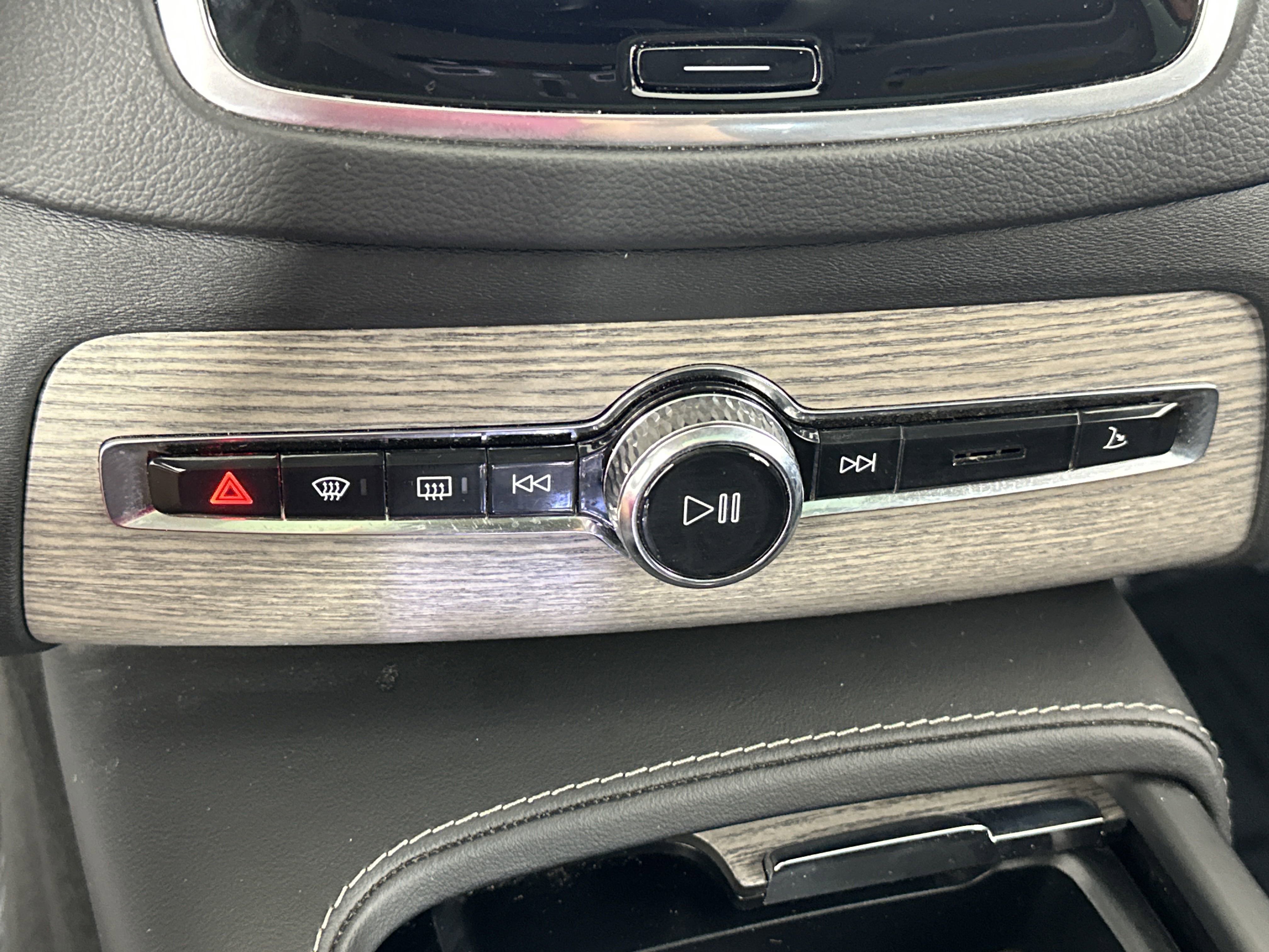 2024 Volvo XC90 Recharge Ultimate photo 8