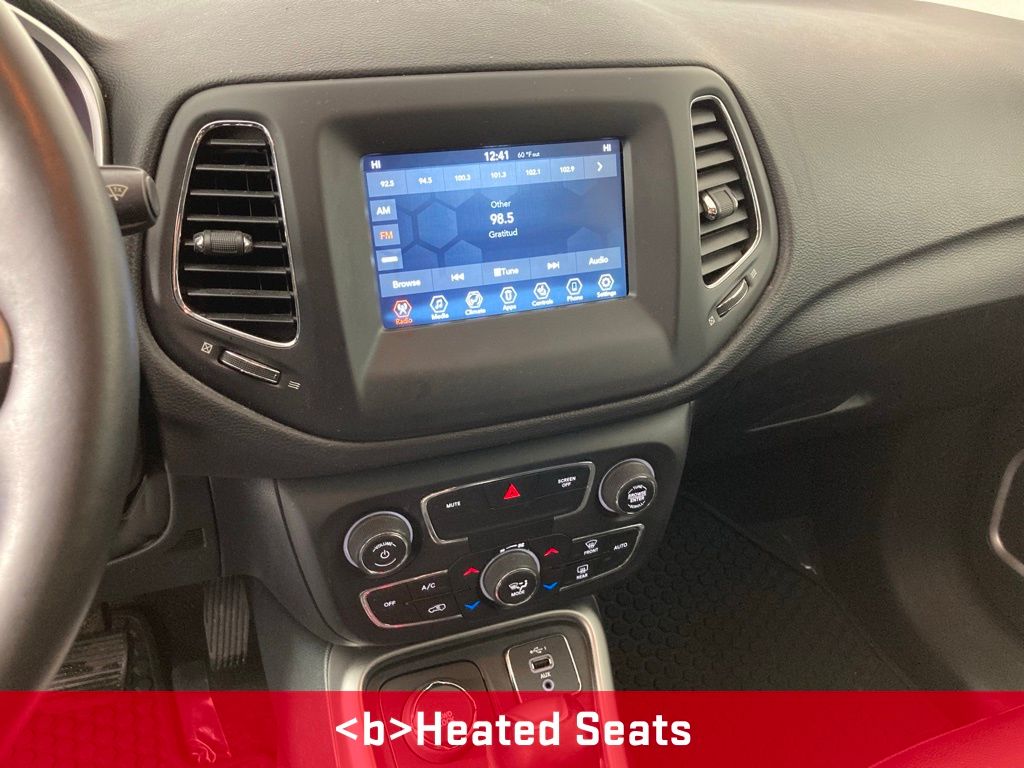 Used 2019 Jeep Compass Latitude with VIN 3C4NJDBB0KT647786 for sale in Monticello, Minnesota