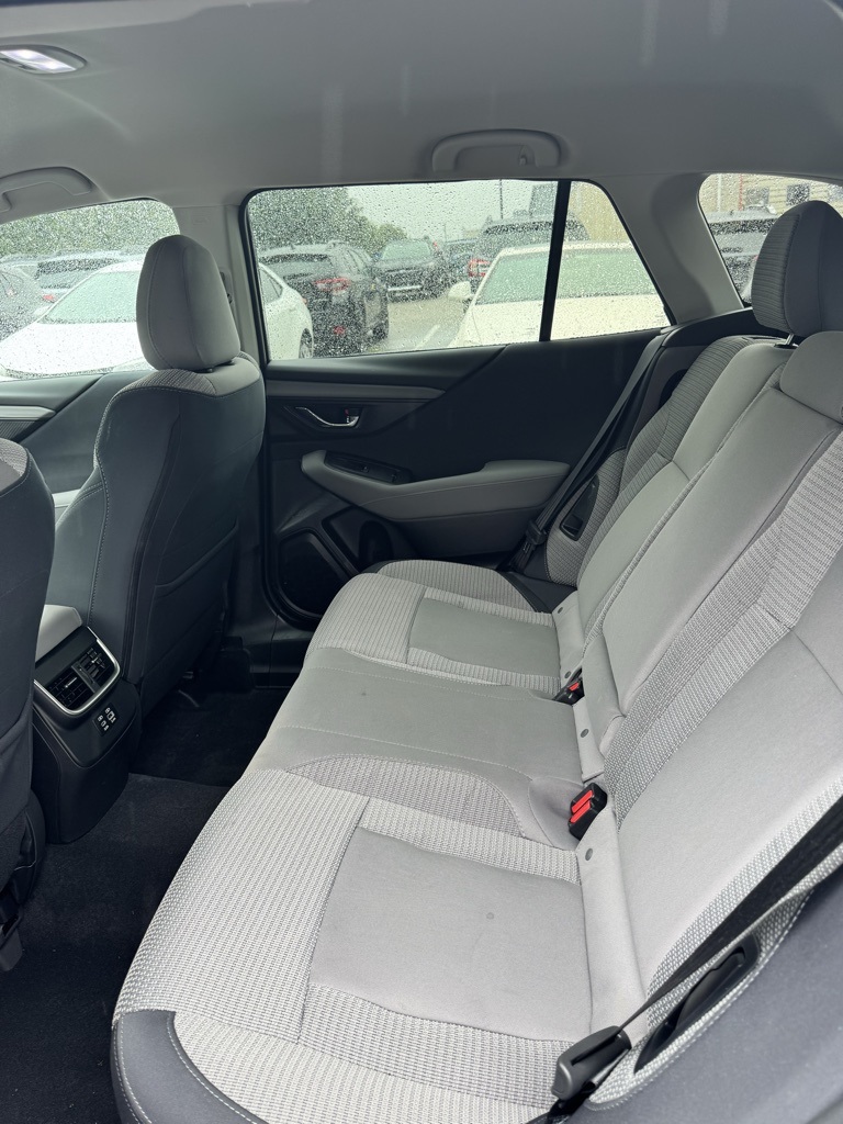 2025 Subaru Outback Premium photo 8