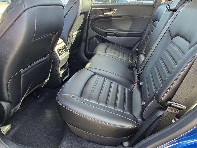 2023 Ford Edge SEL photo 11