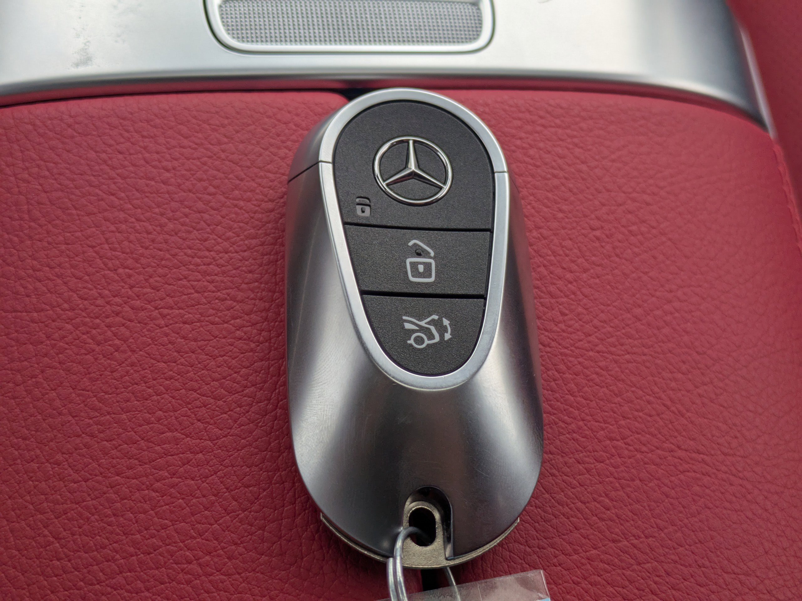 2025 Mercedes Benz GLC 300 4MATIC photo 28