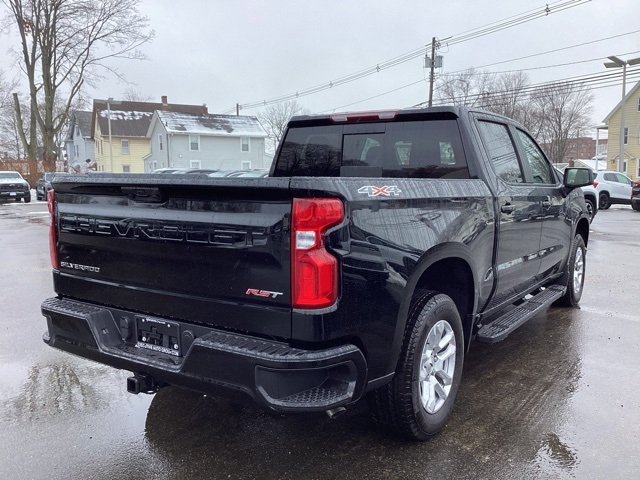 2025 Chevrolet Silverado 1500 RST photo 2