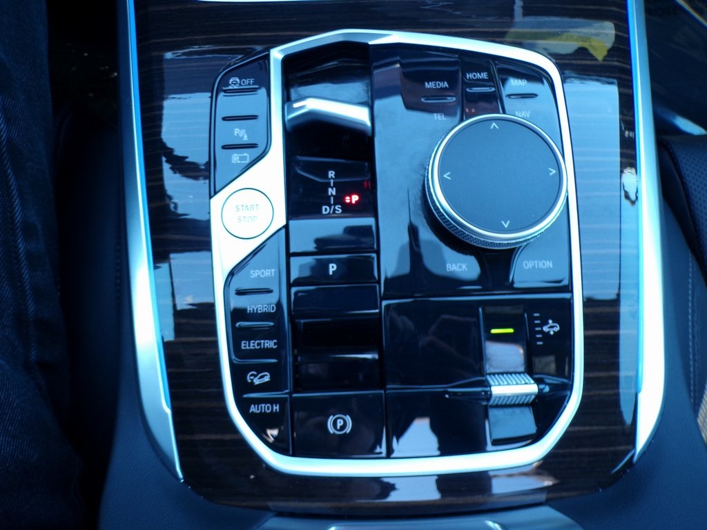 2025 Bmw X5 xDrive50e photo 15