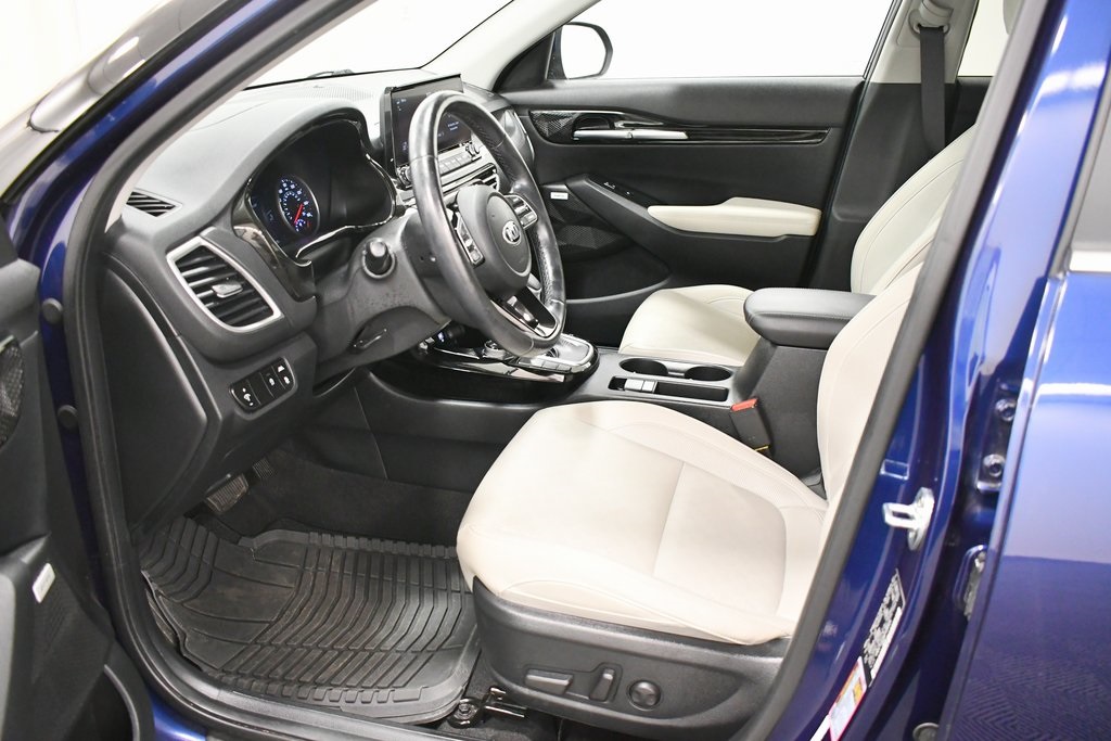 2021 Kia Seltos SX photo 14