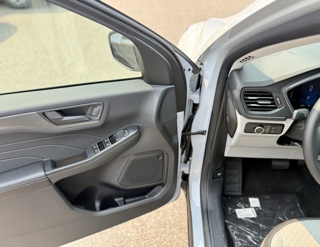 2025 Ford Escape Active photo 10