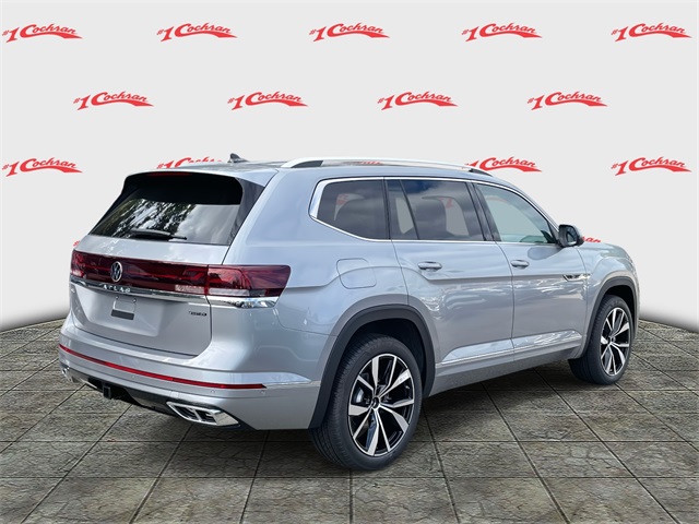 2026 Volkswagen Atlas SEL Premium R-Line photo 2
