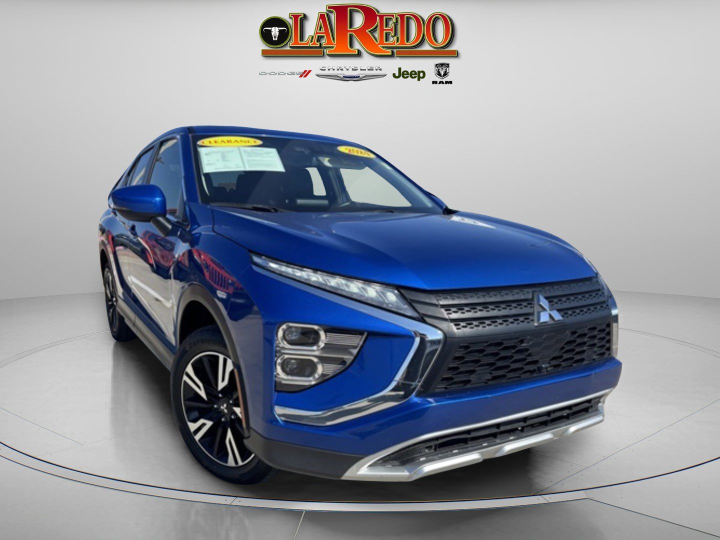 2024 Mitsubishi Eclipse Cross SE's photo