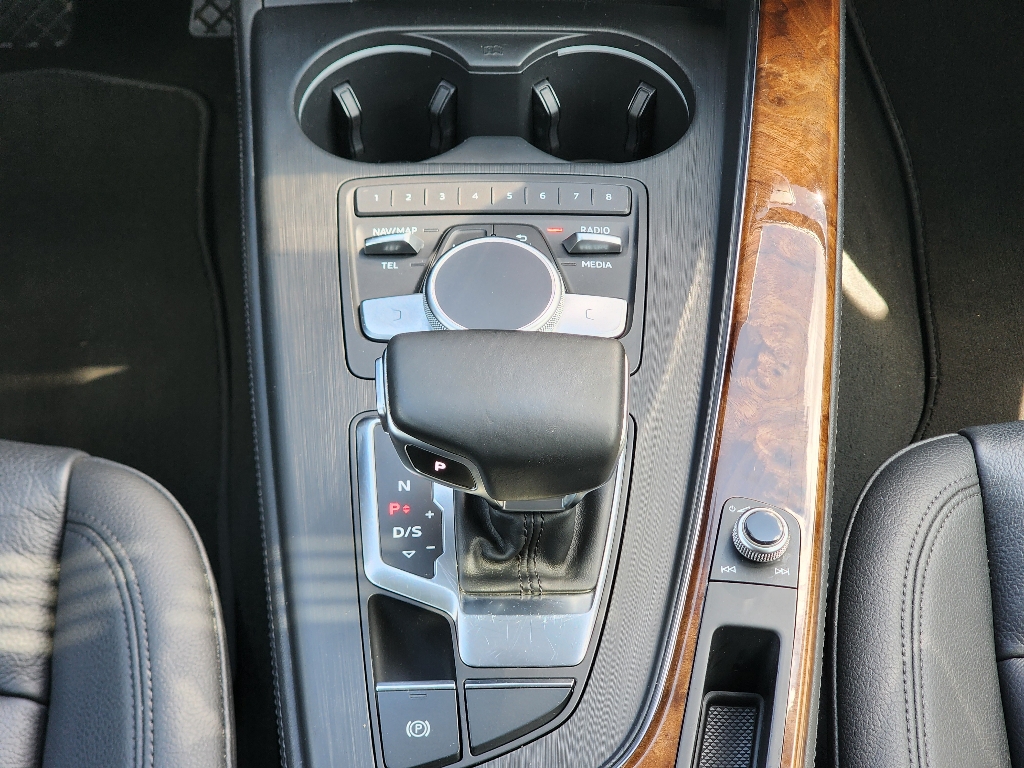 2019 Audi A4 2.0T Premium Plus Quattro photo 10
