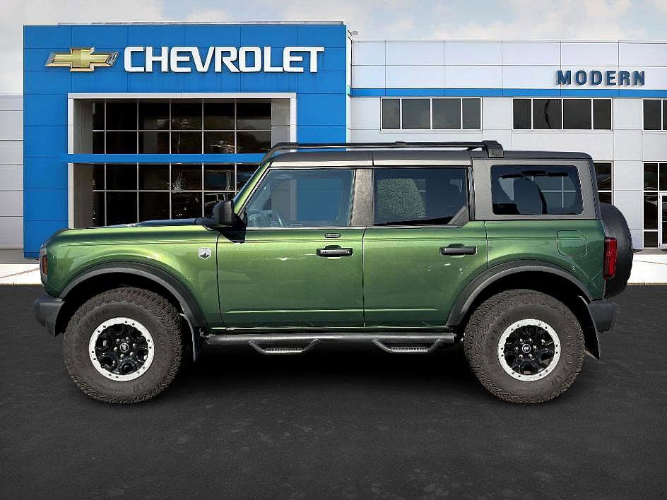 2022 Ford Bronco Big Bend photo 2