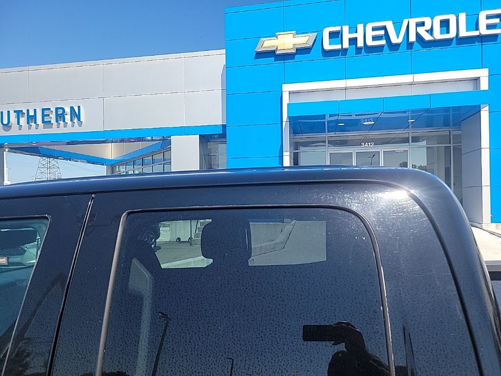 2016 Chevrolet Silverado 1500 LT photo 18
