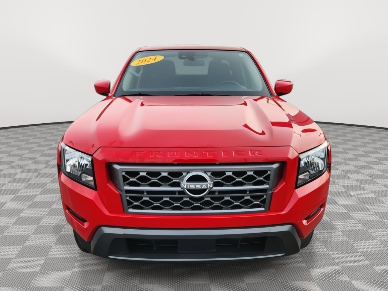 2024 Nissan Frontier SV photo 2