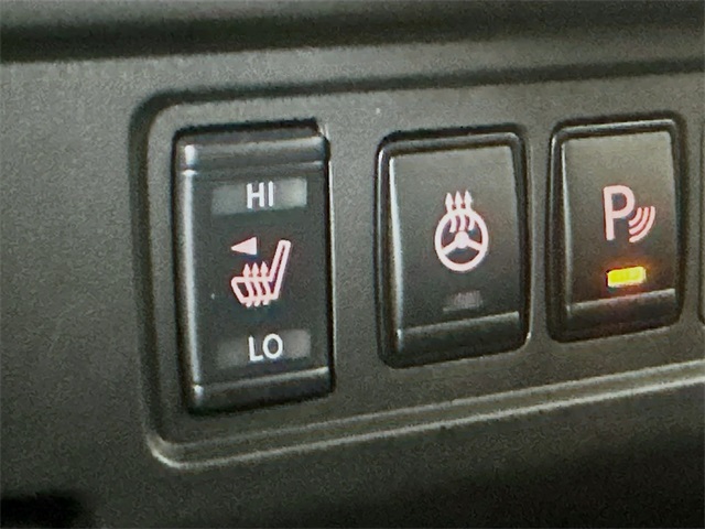 2025 Nissan Frontier SV photo 20