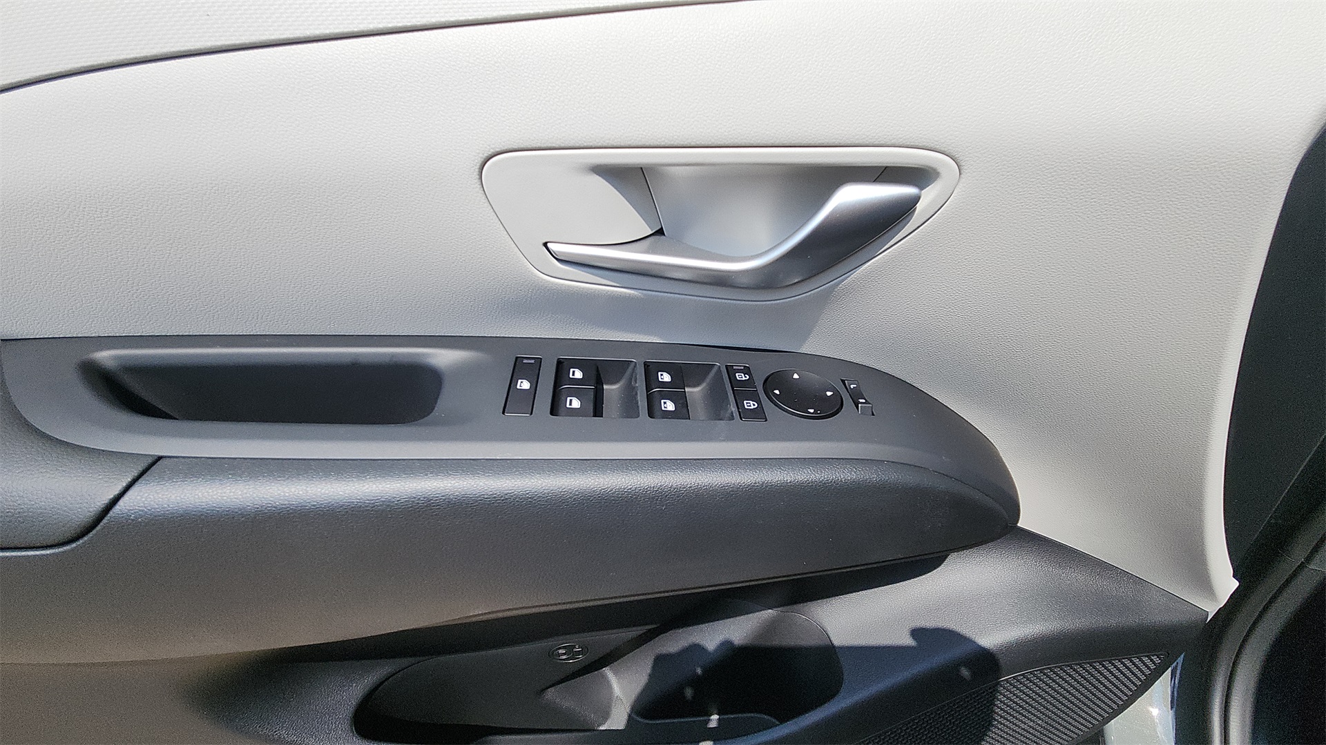 2026 Hyundai Tucson SEL photo 11