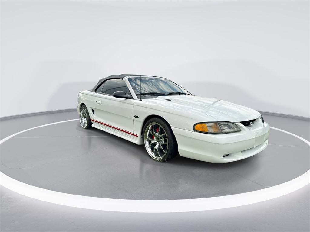 1996 Ford Mustang GT photo 2