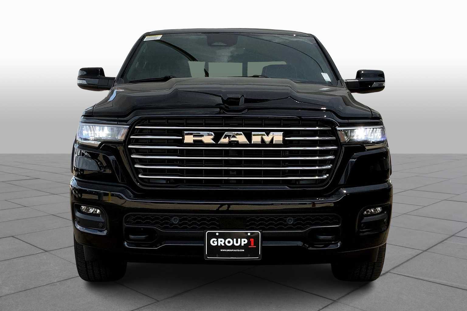 2026 Ram 1500 Laramie photo 3