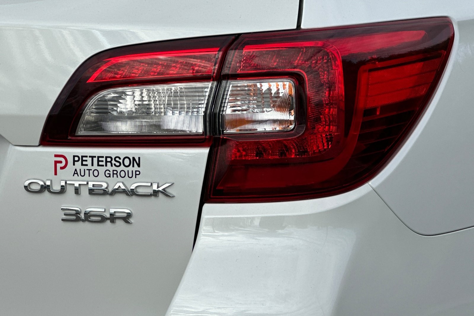 2019 Subaru Outback 3.6R Limited photo 27