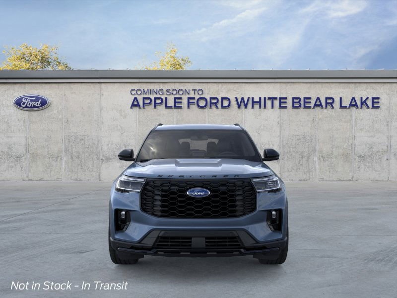 2025 Ford Explorer ST-Line photo 4