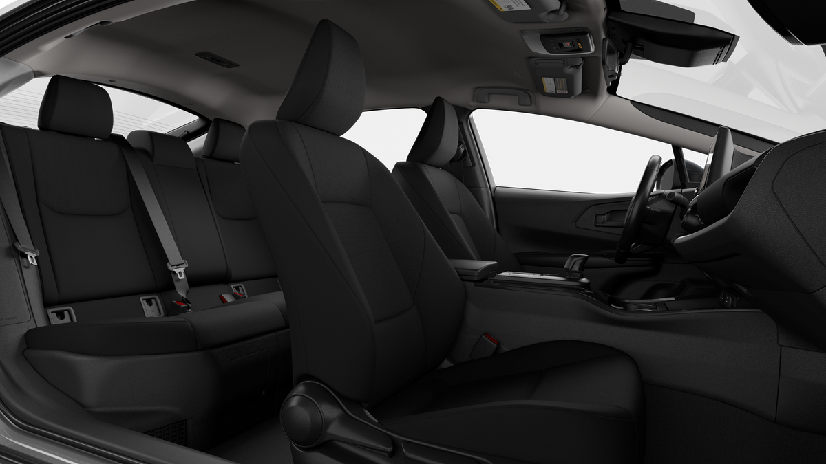 2025 Toyota Prius LE photo 18