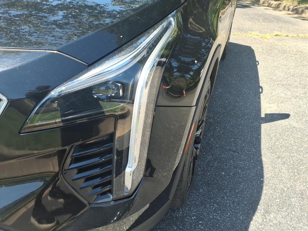 2019 Cadillac XT4 Premium Luxury photo 2