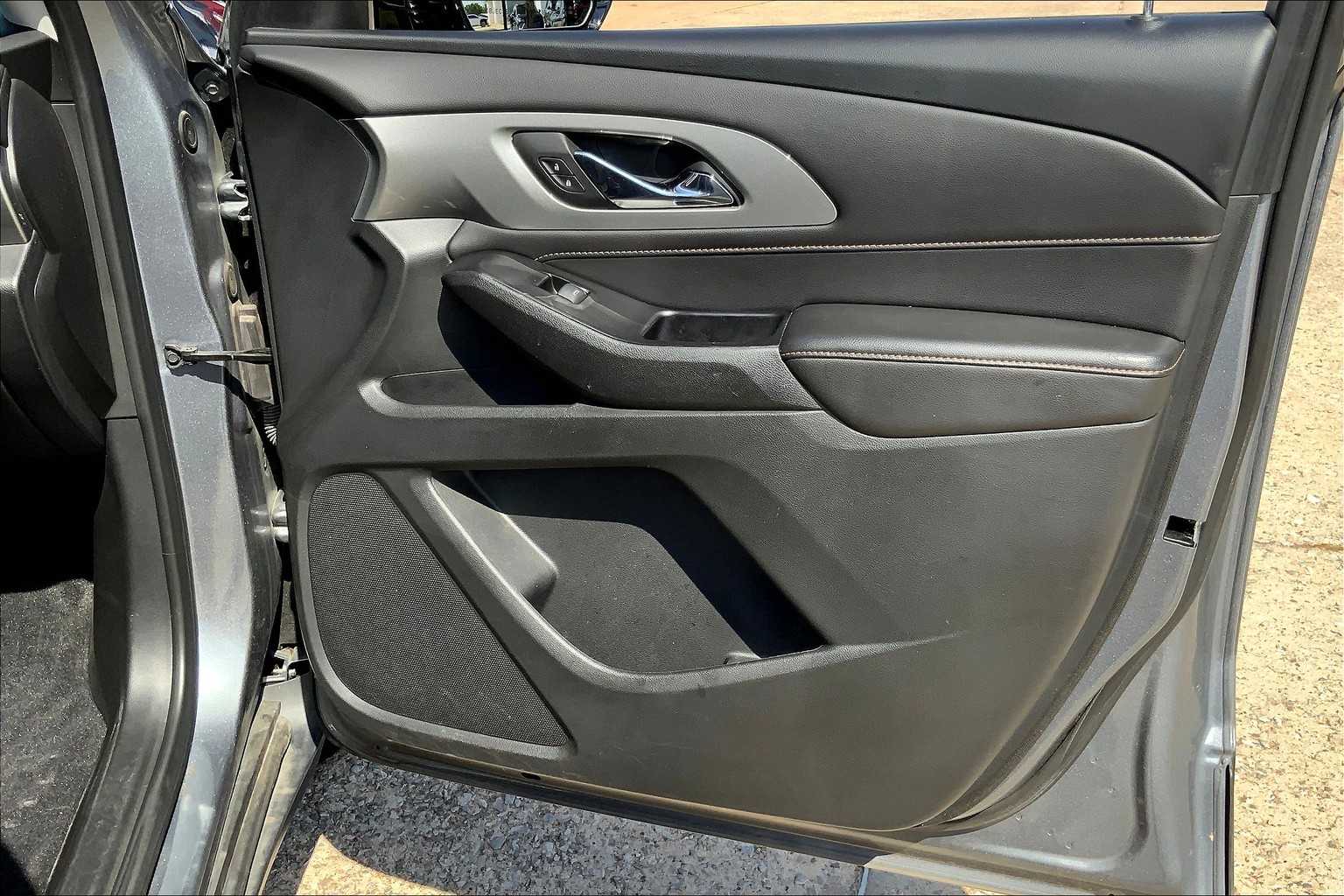 2020 Chevrolet Traverse Cloth photo 19