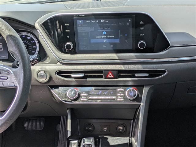 2020 Hyundai Sonata SEL photo 16