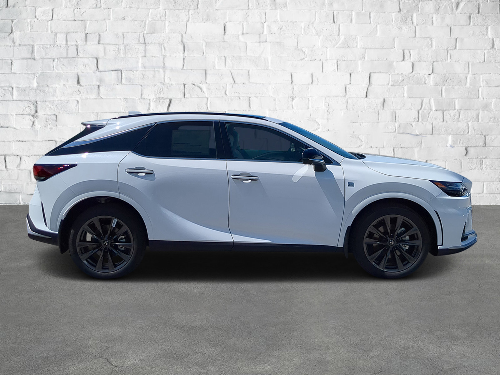 2025 Lexus RX 350 F SPORT photo 3