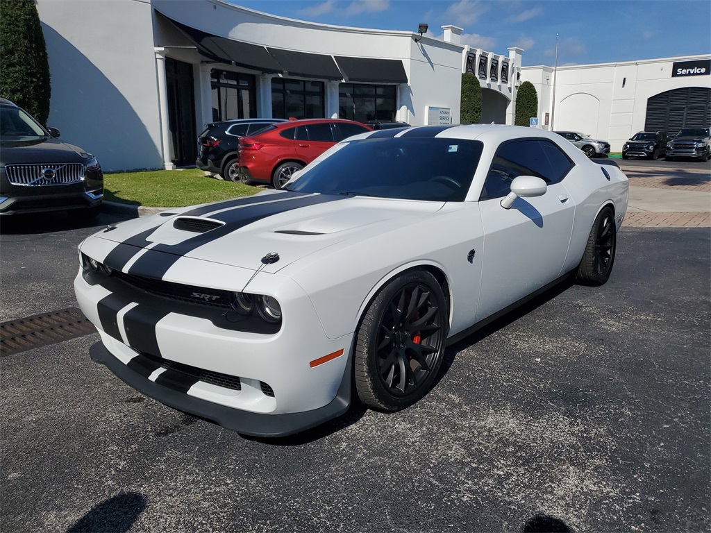 2016 Dodge Challenger SRT8 Hellcat photo 3