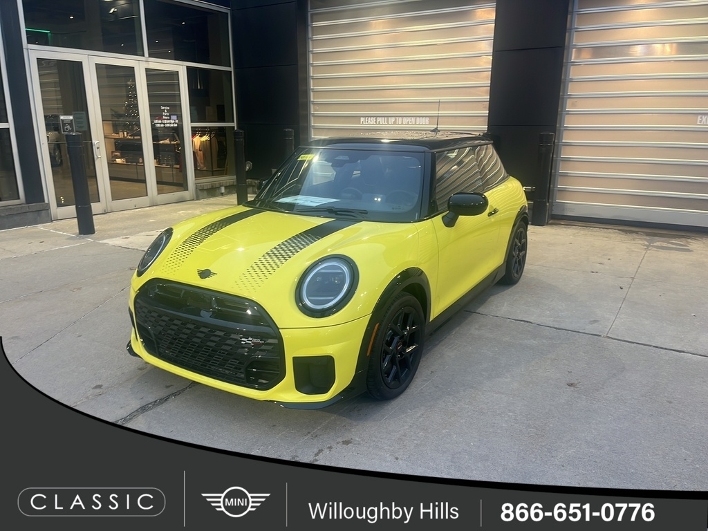2026 MINI Hardtop 2 Door S's photo