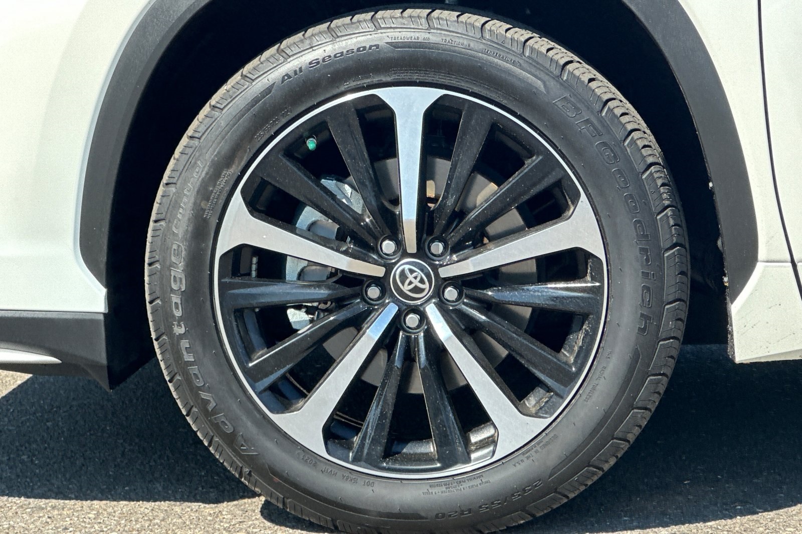 2021 Toyota Highlander XSE photo 27