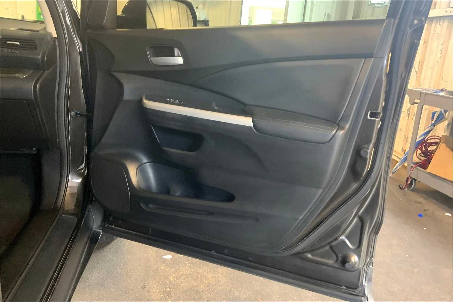2013 Honda CR-V EX-L photo 18