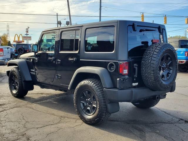 2017 Jeep Wrangler Unlimited Sport photo 4